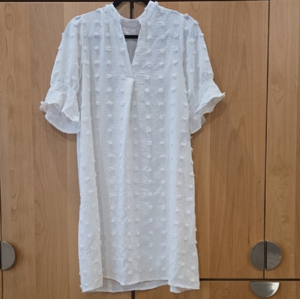Chic White Textured Dress, PomPom Details, Casual Chic, Beach Or City Dress, L